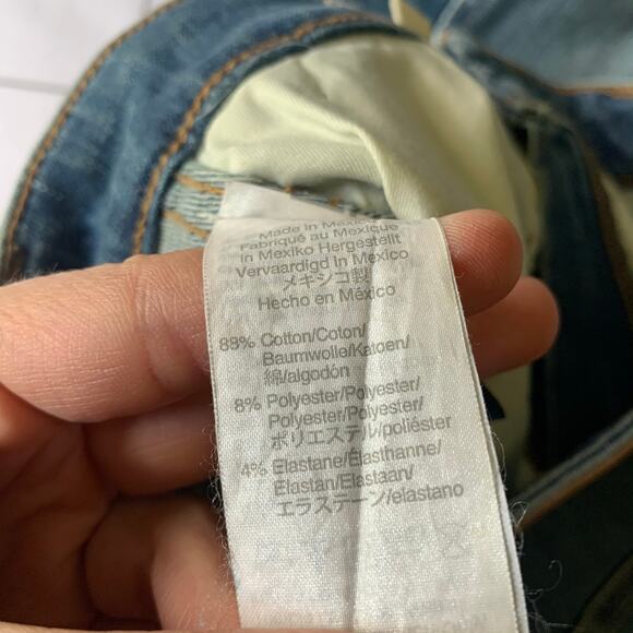 Madewell Jeans Womens 26 Curvy High Rise Drop Hem Medium Wash Distressed Blue - Picture 6 of 11